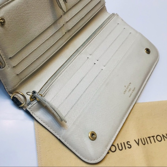 LOUIS VUITTON LV Monogram Insolite Wallet - Picture 11 of 15